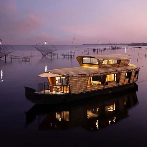 Alleppey Backwater Romance
