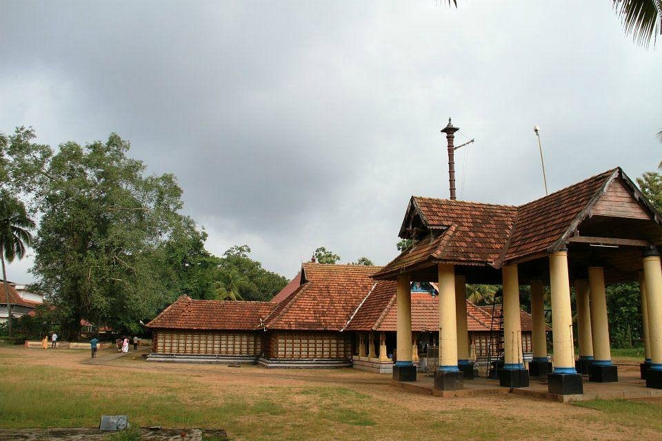 Thrikkakara Vamanamoorthy Temple